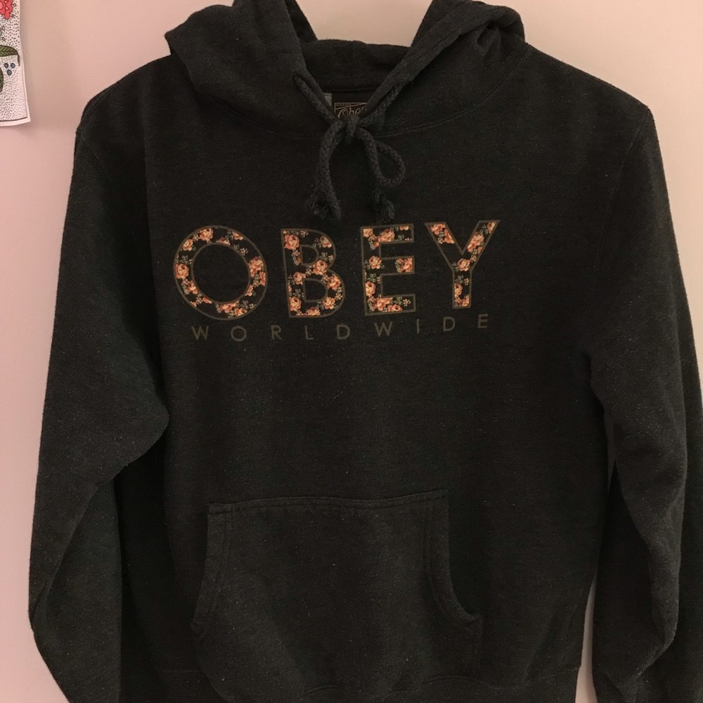 OBEY sweatshirt